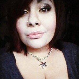 Meet your Posher, Iliana